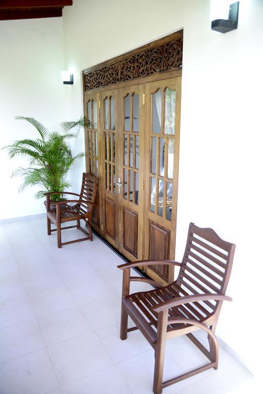 Aayu'S Guest Hotel Bentota Ngoại thất bức ảnh